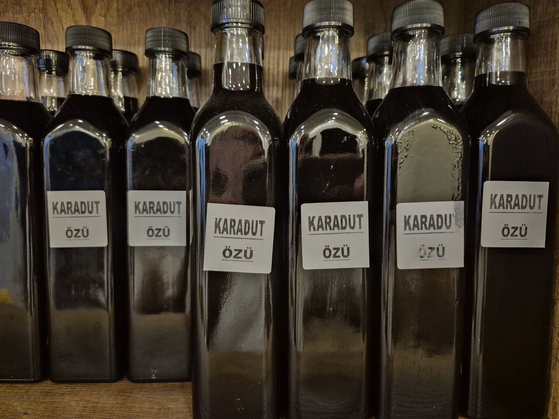 Karadut Özü